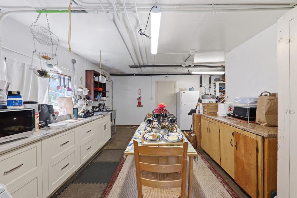 main property photo 88