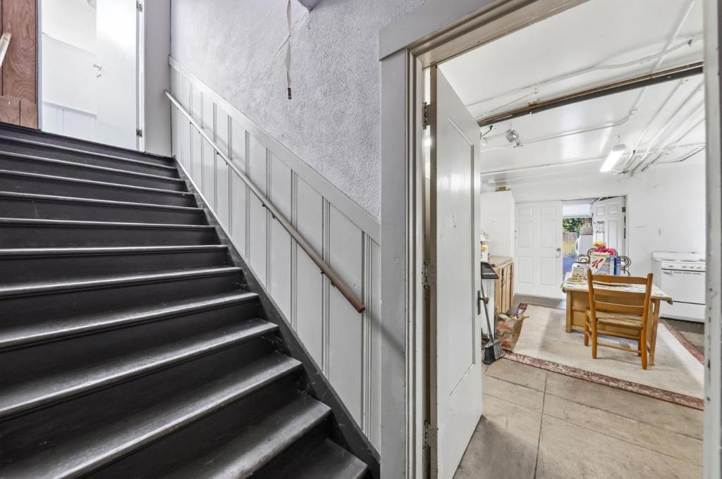 main property photo 93