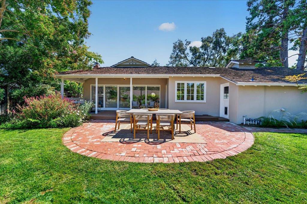 main property photo 50
