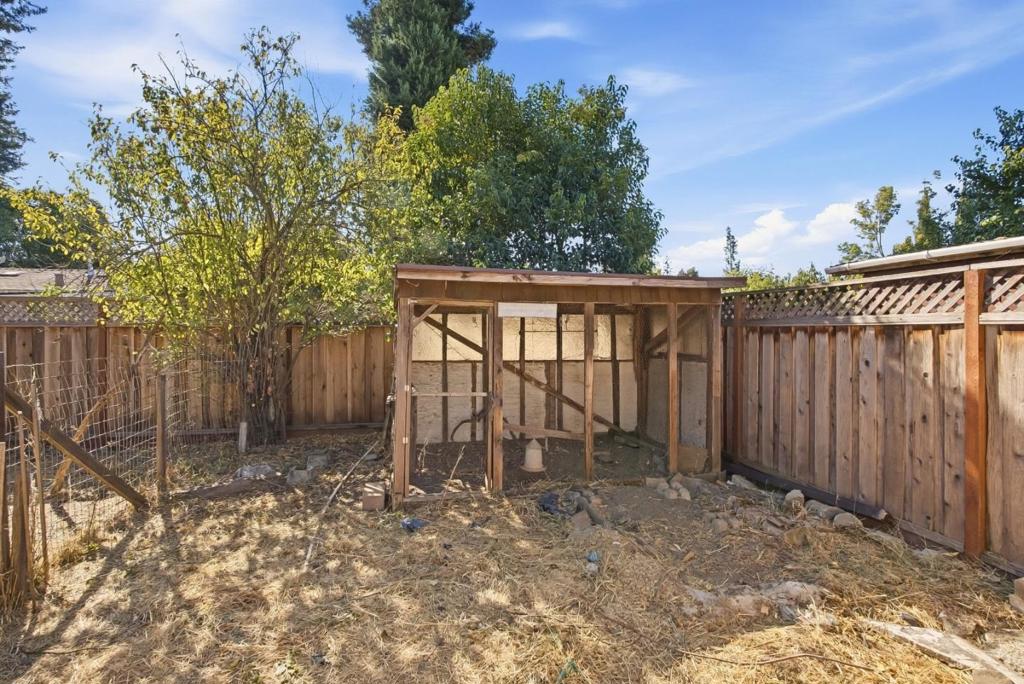 main property photo 52