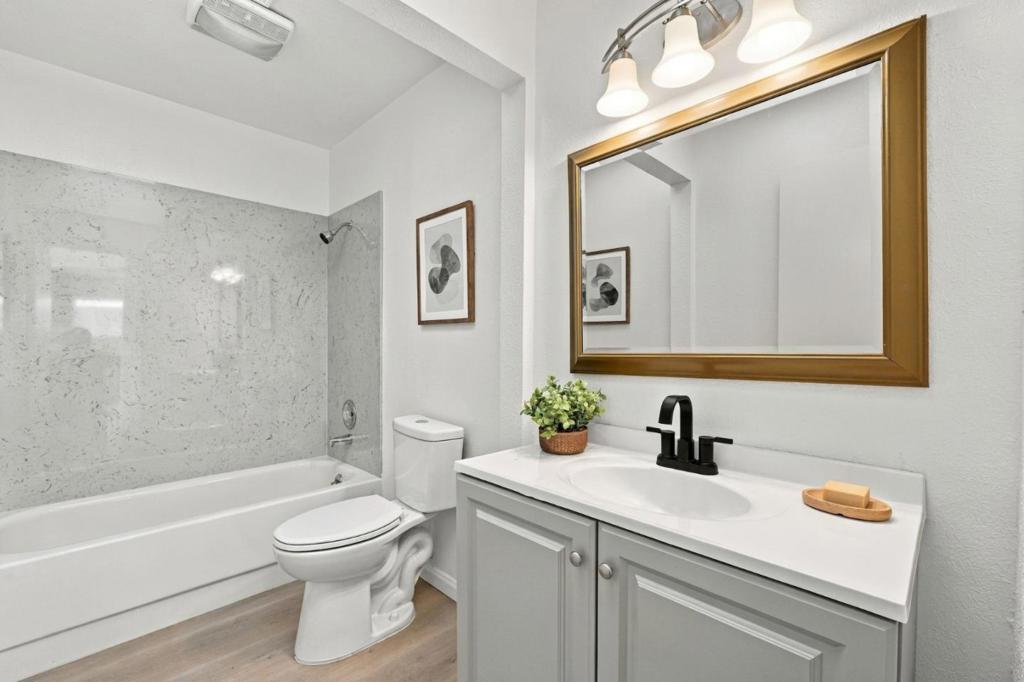 main property photo 63