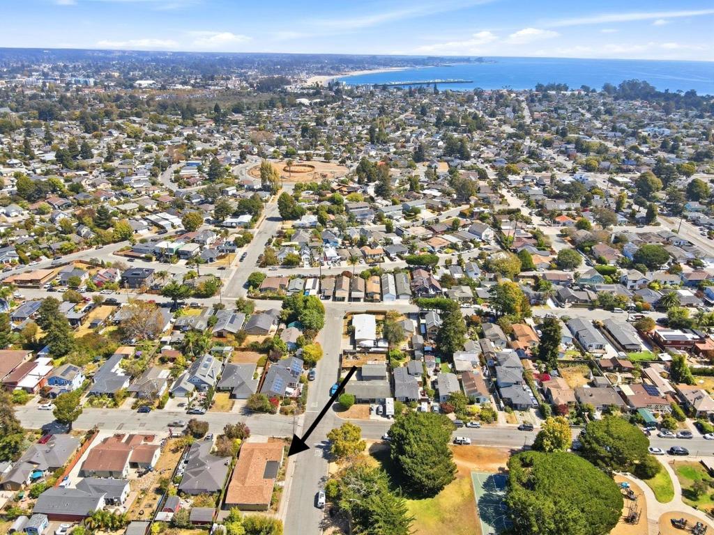 main property photo 54