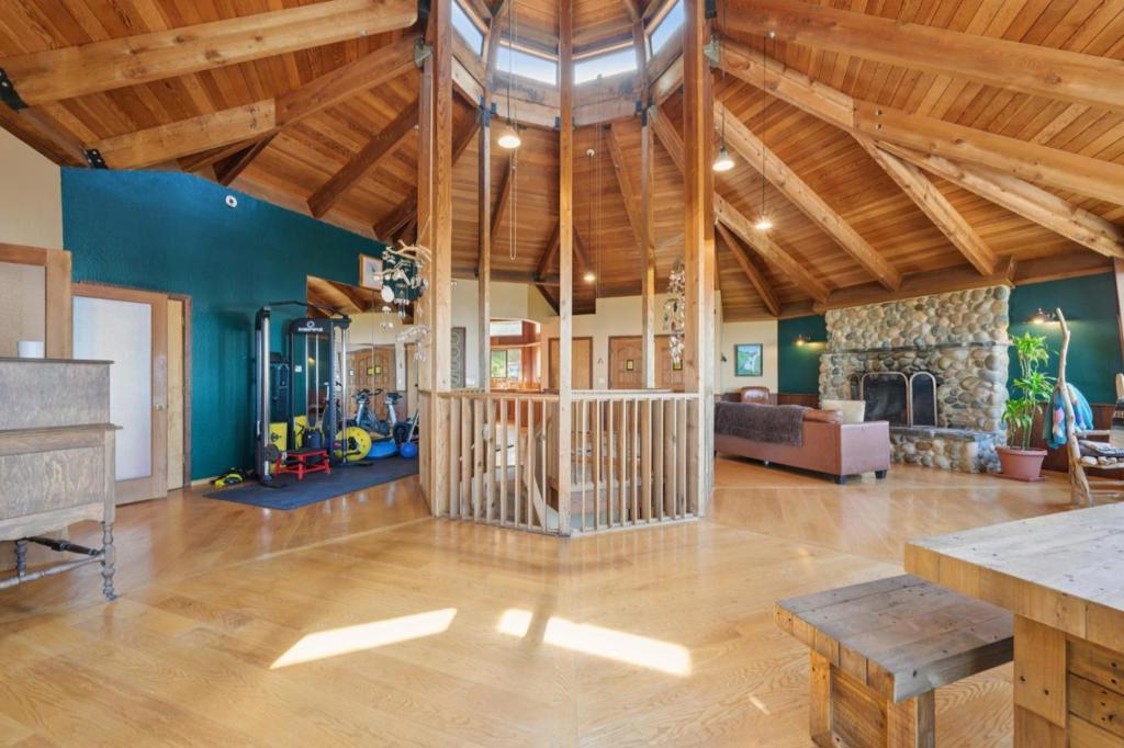 main property photo 55