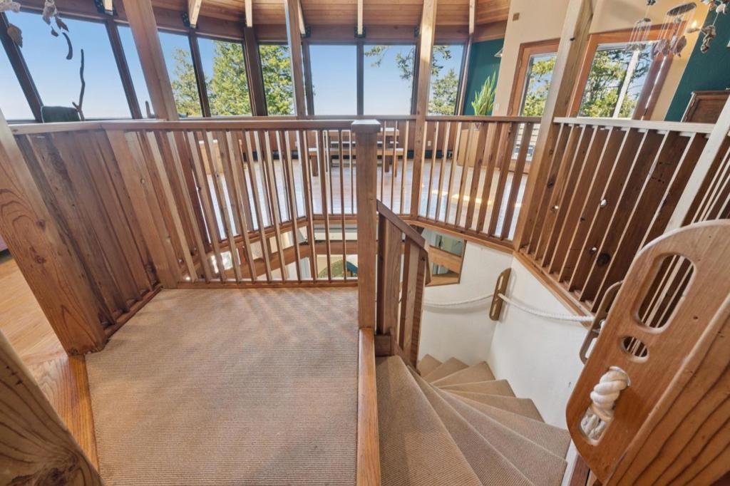 main property photo 65