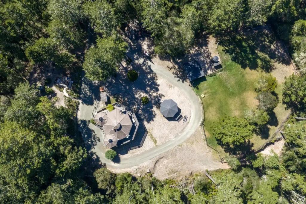 main property photo 82