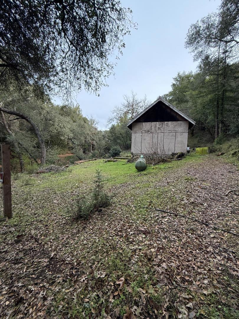 main property photo 6