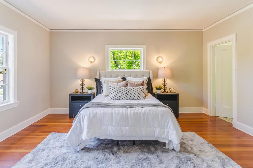 main property photo 70