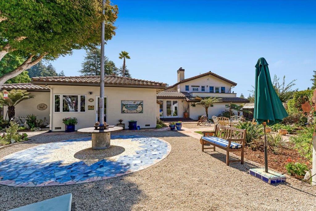 main property photo 50