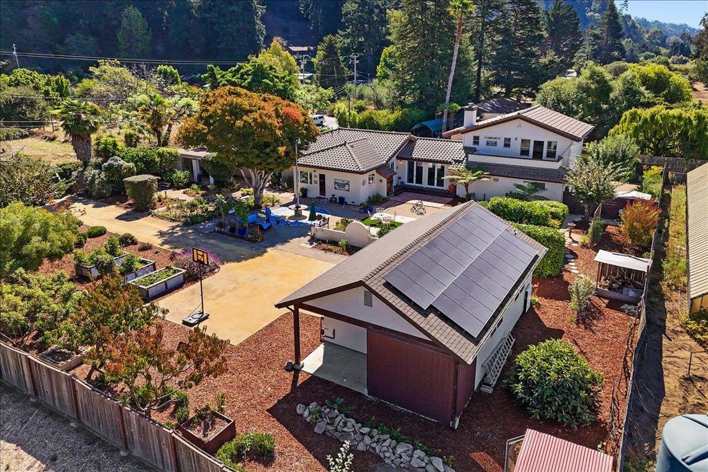 main property photo 61
