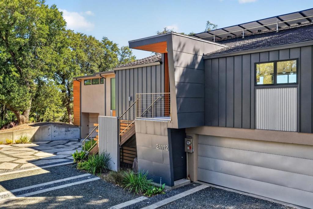 main property photo 68