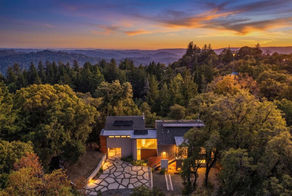 main property photo 69