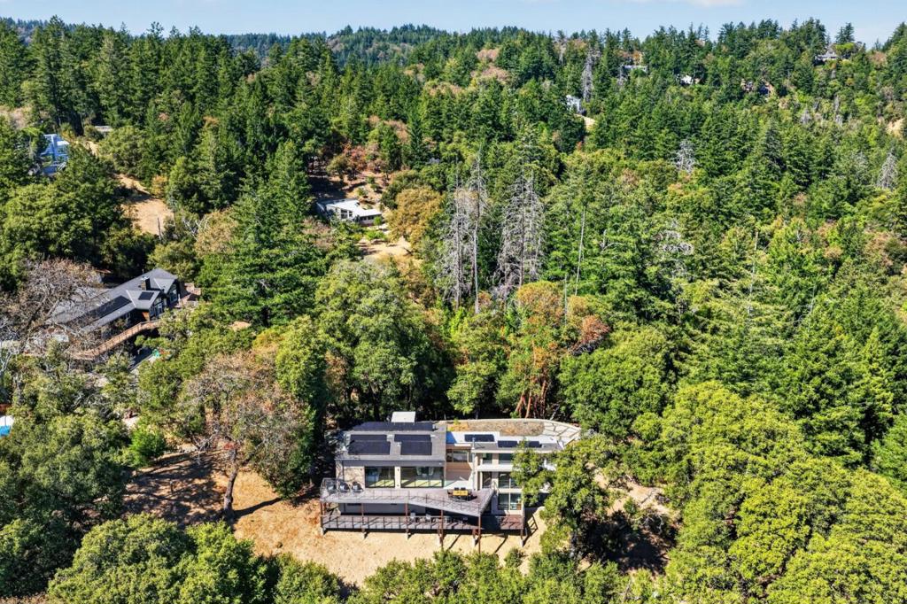 main property photo 75