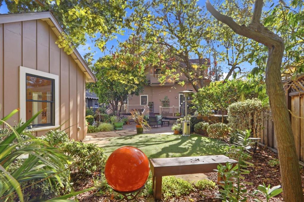 main property photo 64