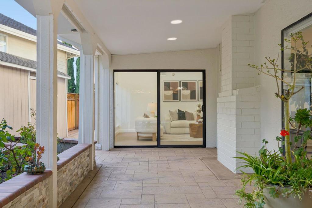 main property photo 60