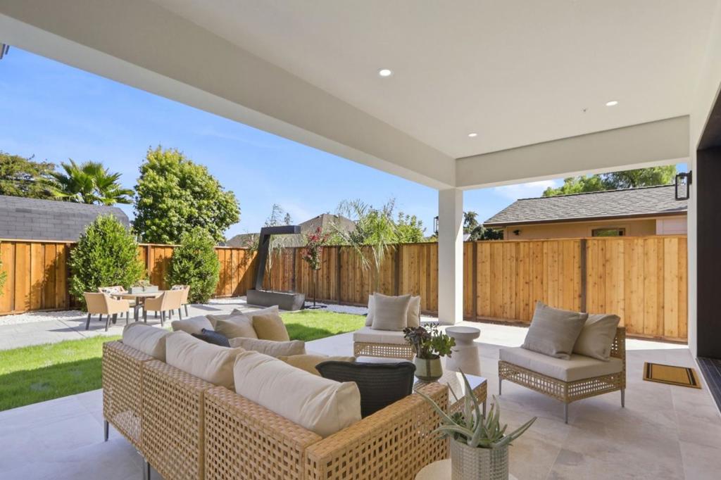main property photo 71