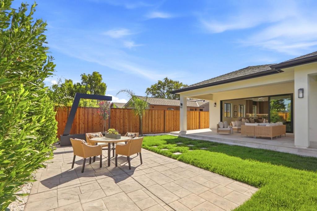 main property photo 77
