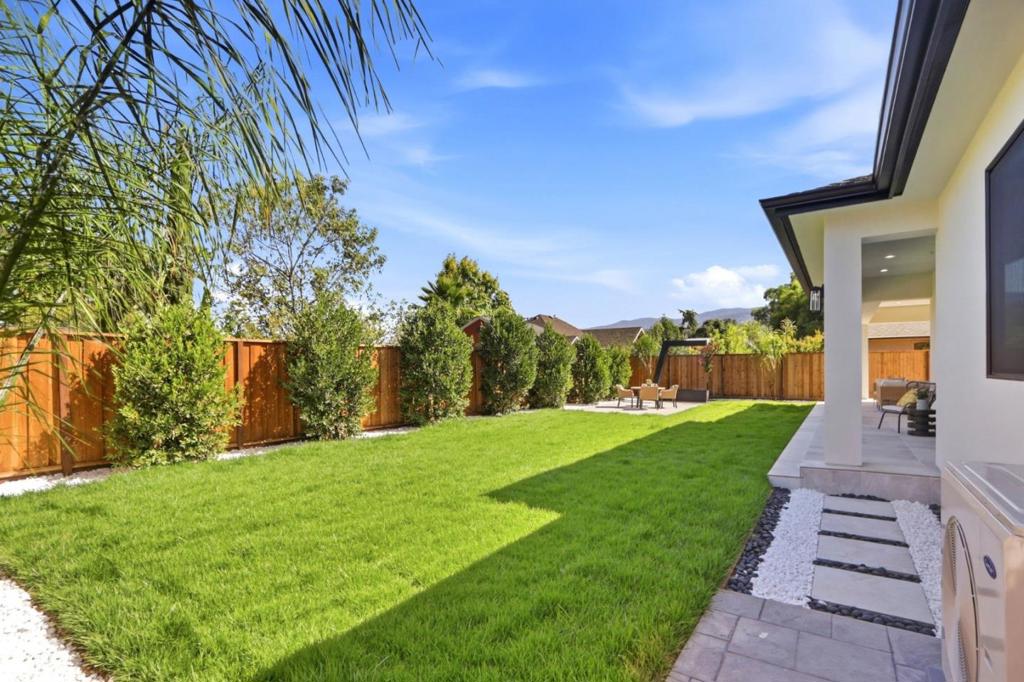main property photo 80