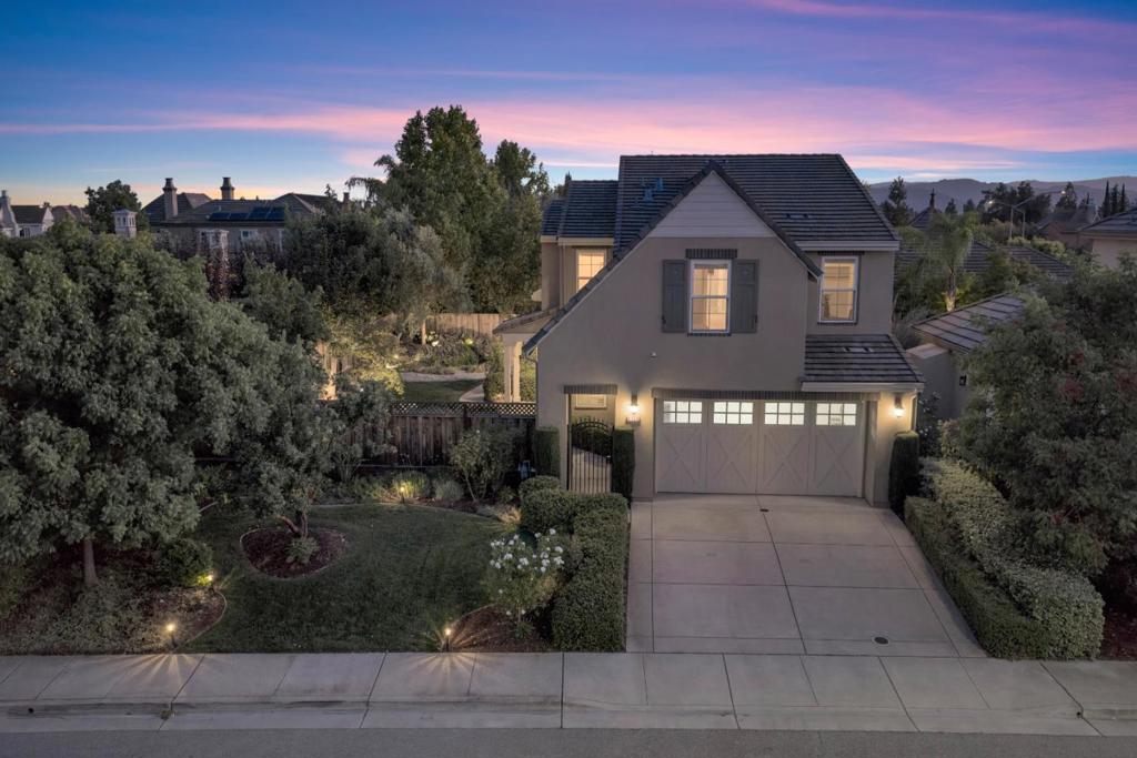 main property photo 54