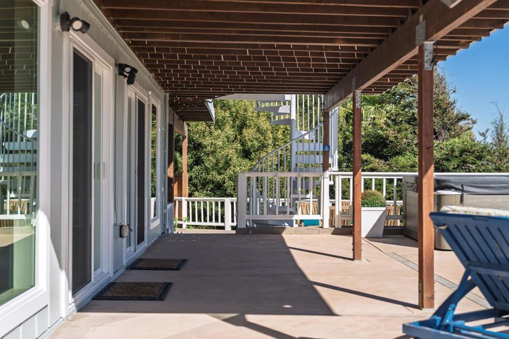 main property photo 72