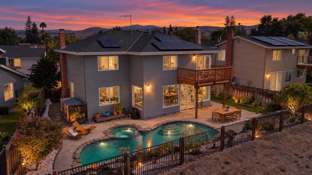 main property photo 48