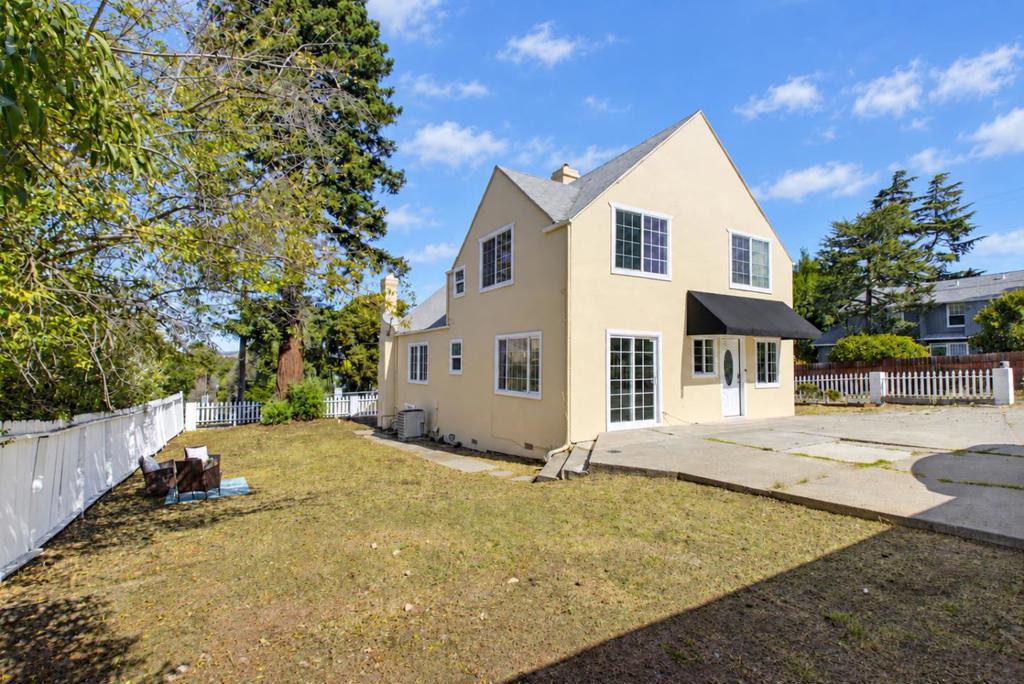 main property photo 51