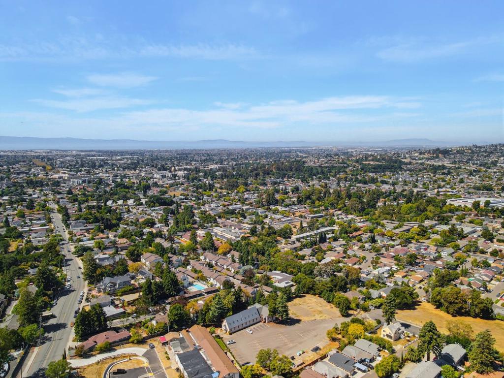 main property photo 63