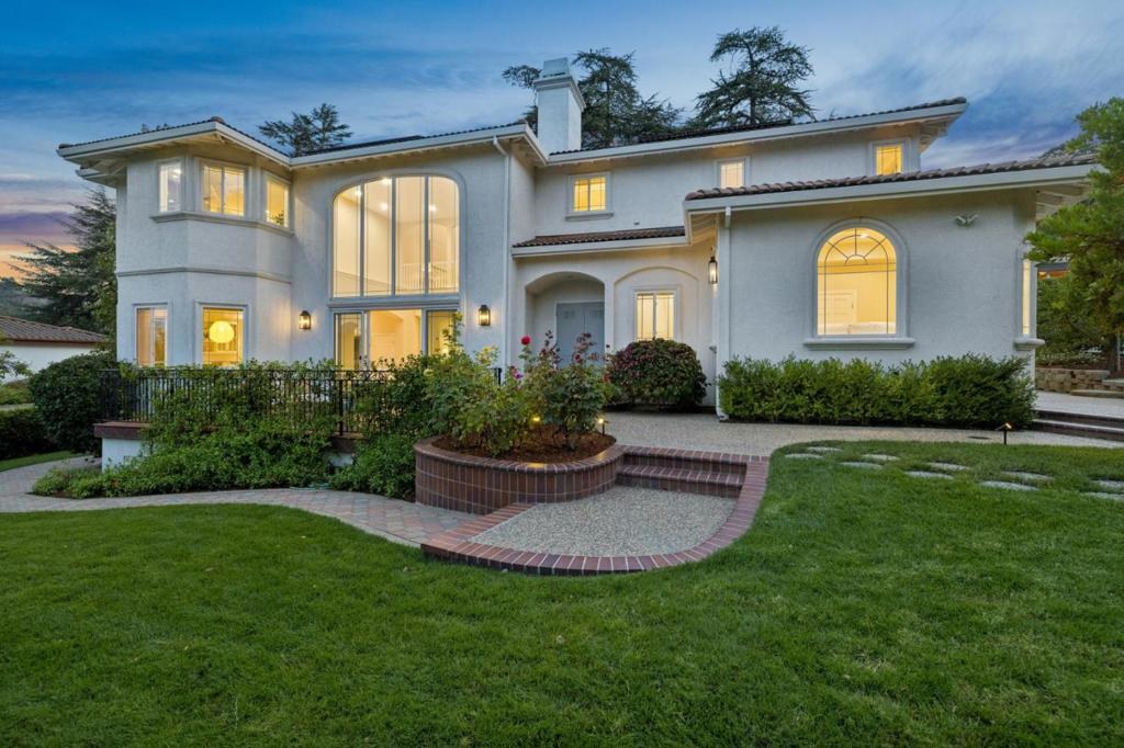 main property photo 41