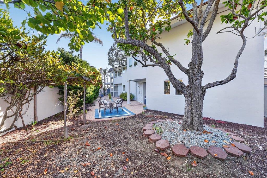 main property photo 64