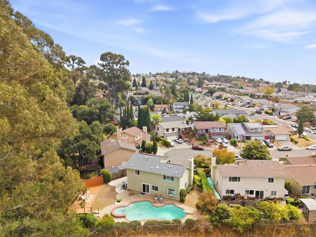 main property photo 55