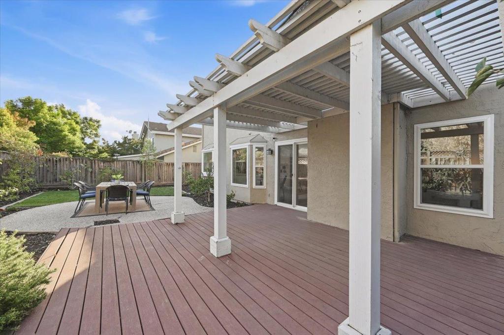 main property photo 51