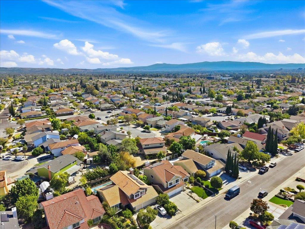 main property photo 75