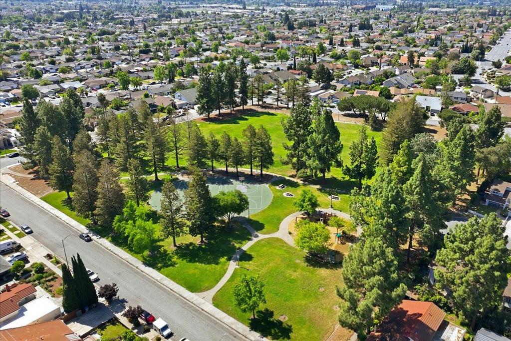 main property photo 77