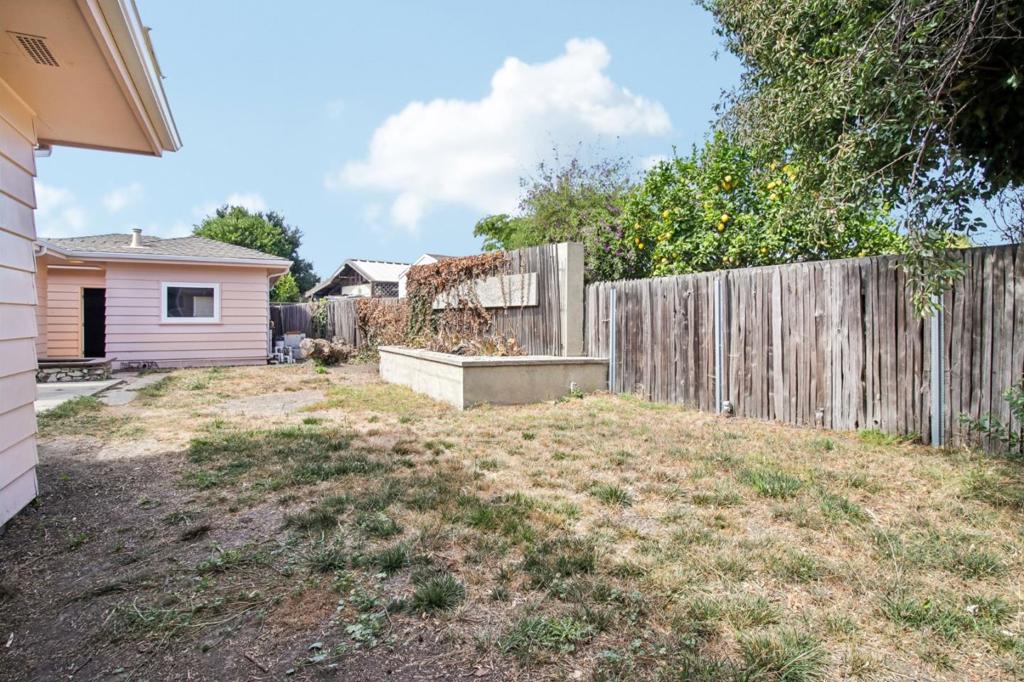 main property photo 62