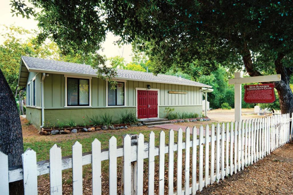 main property photo 44