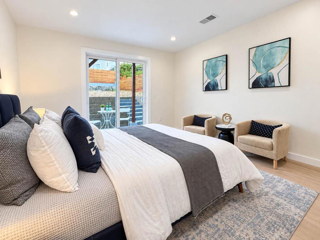 main property photo 64