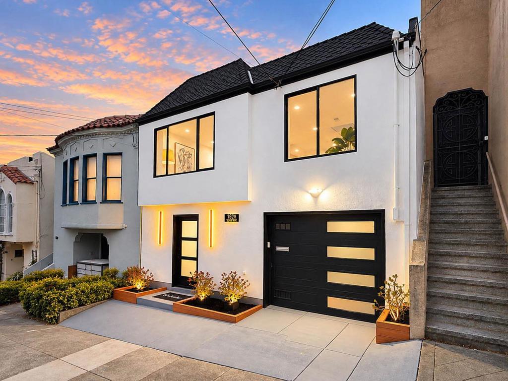 main property photo 76