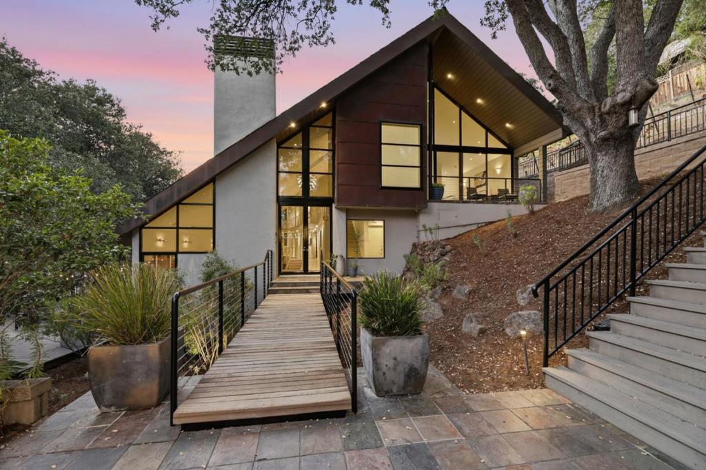 main property photo 106