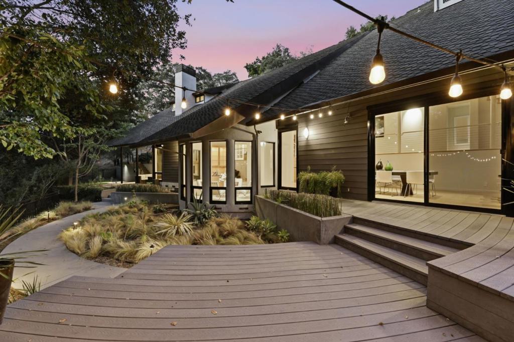 main property photo 110