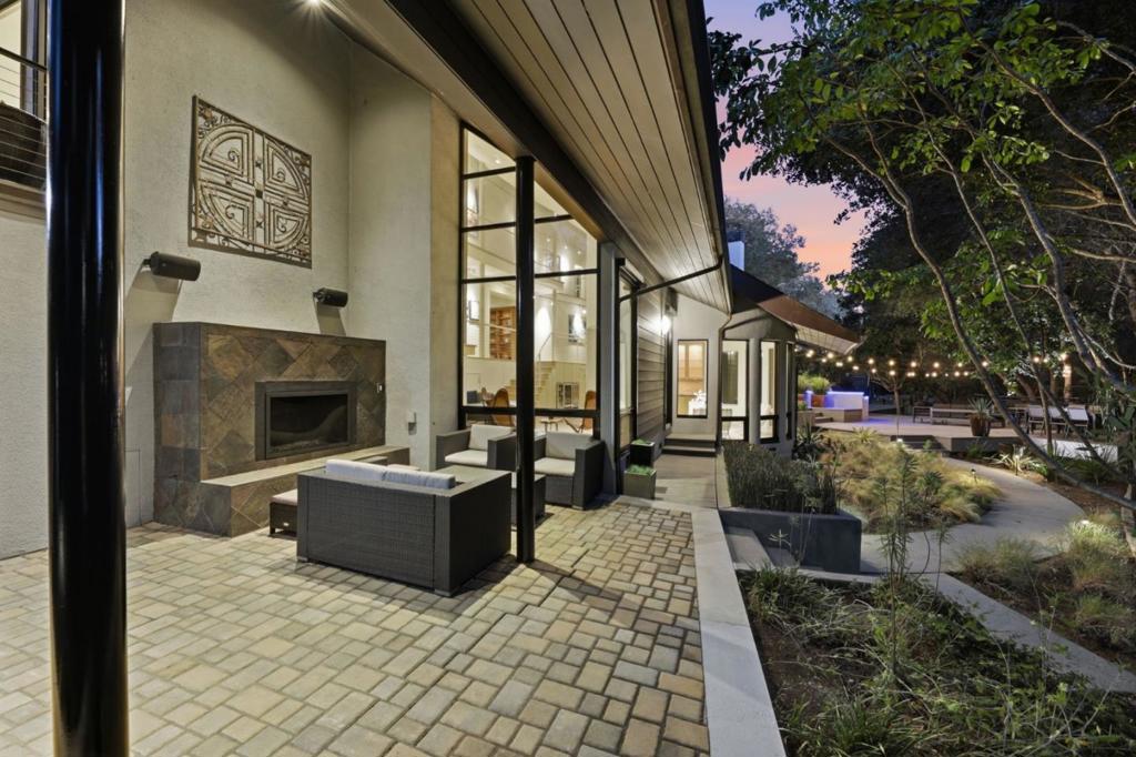 main property photo 118