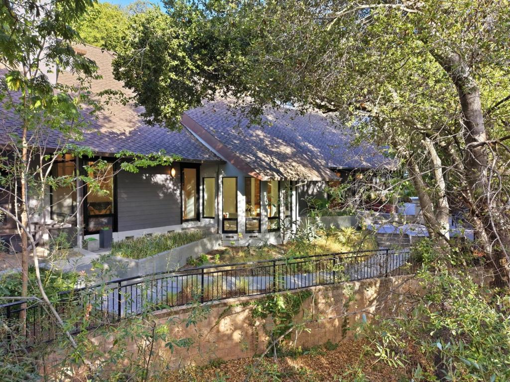main property photo 84