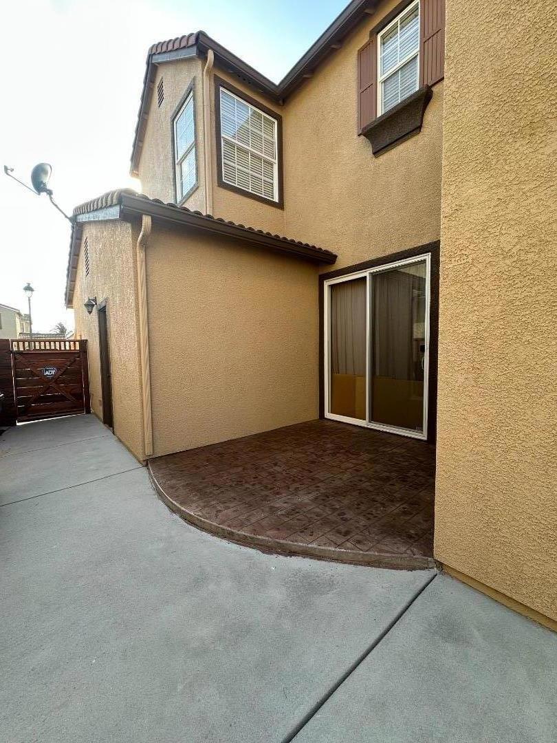 main property photo 51