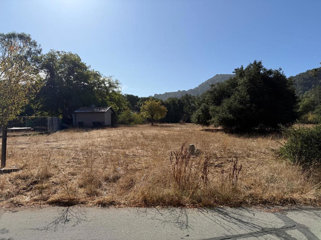 main property photo 14