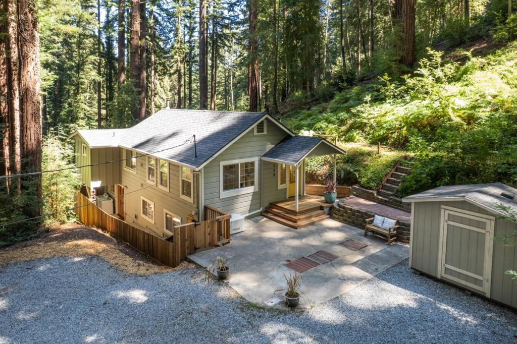 main property photo 57