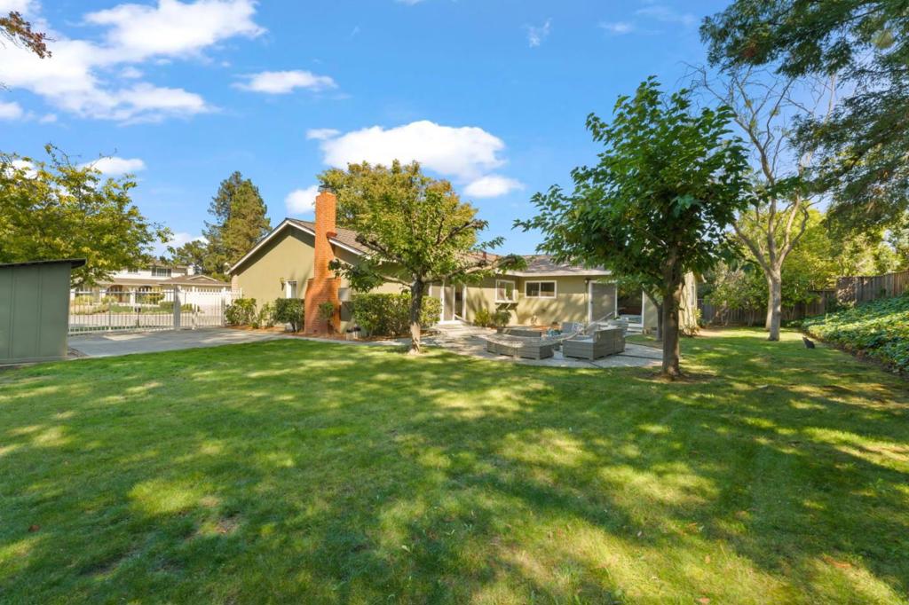 main property photo 39