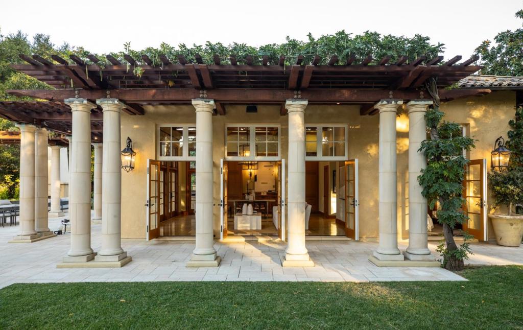 main property photo 45