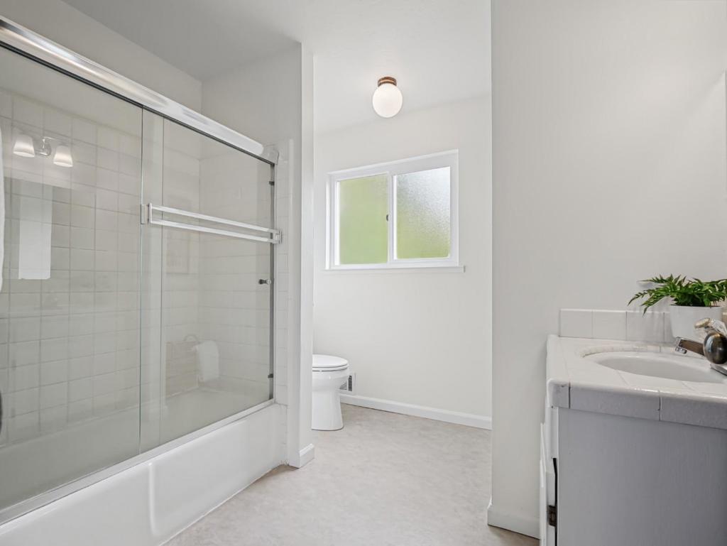 main property photo 67