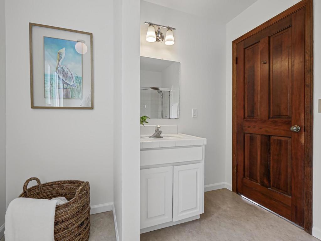 main property photo 68