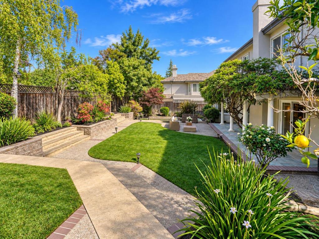 main property photo 94