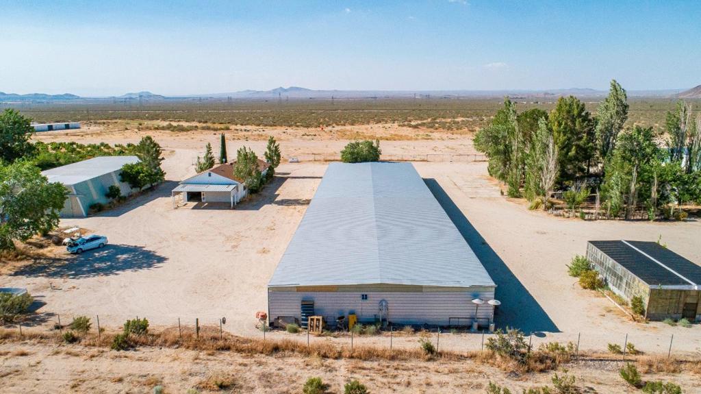 main property photo 10