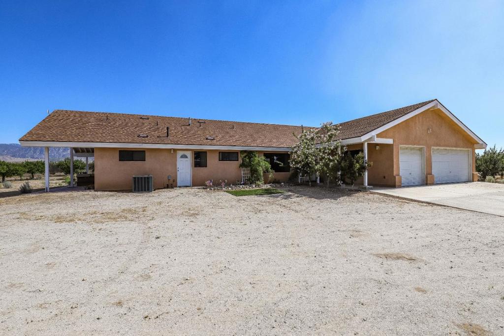 main property photo 54